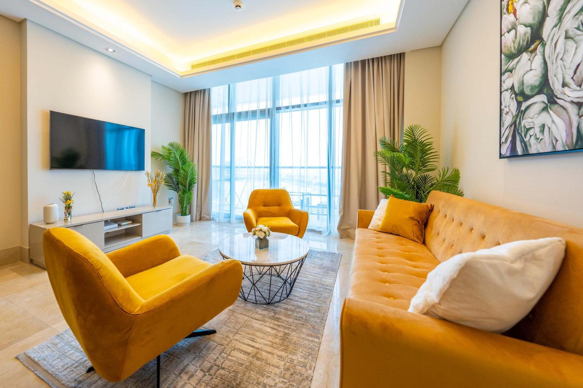 Spacious Beachfront 2 Bedroom Apartment - The 8 두바이 외부 사진